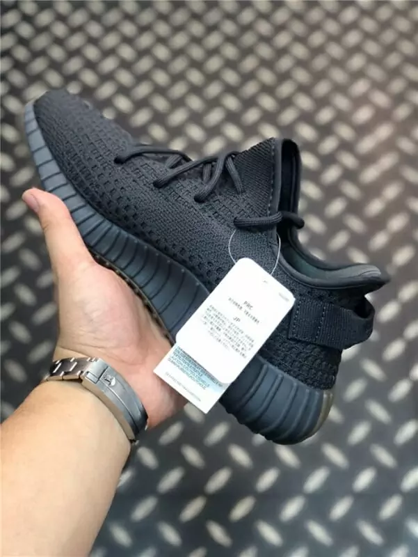 yeezy decontractees chaussures pour homme s_562a371